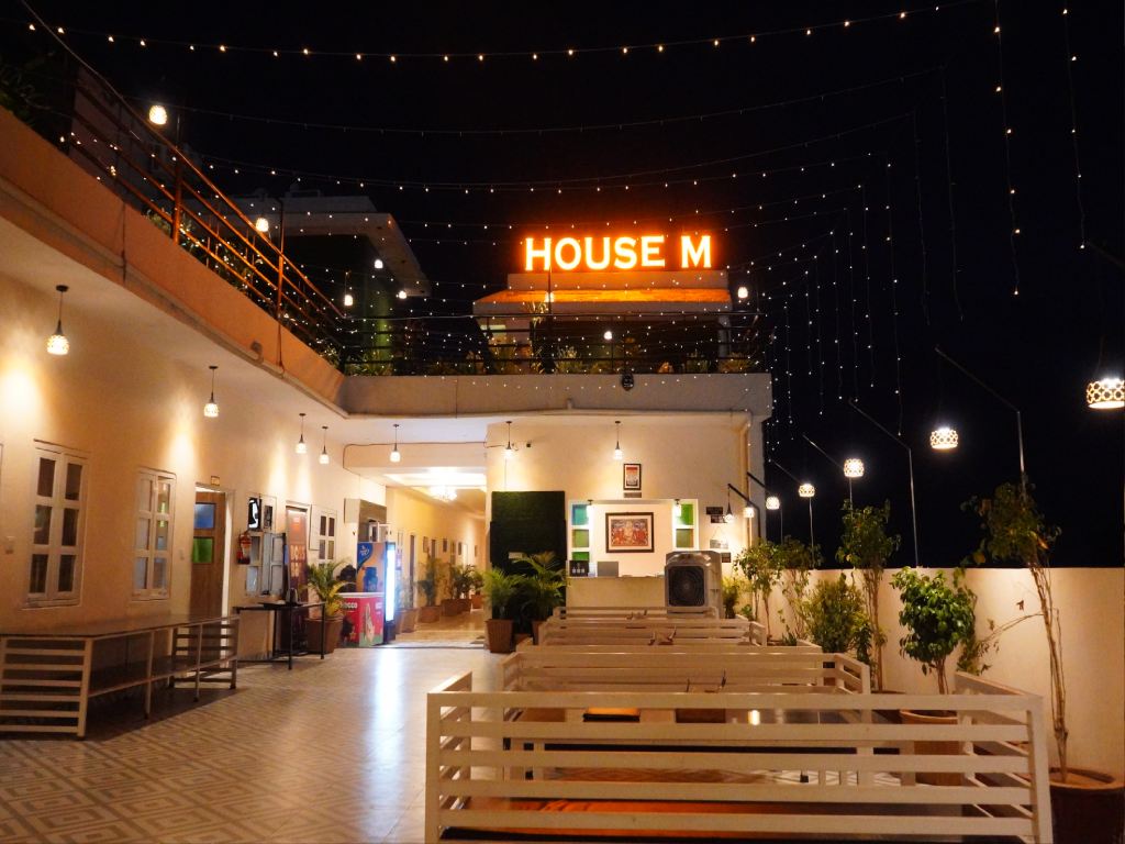luxury hotels in sawai madhopur